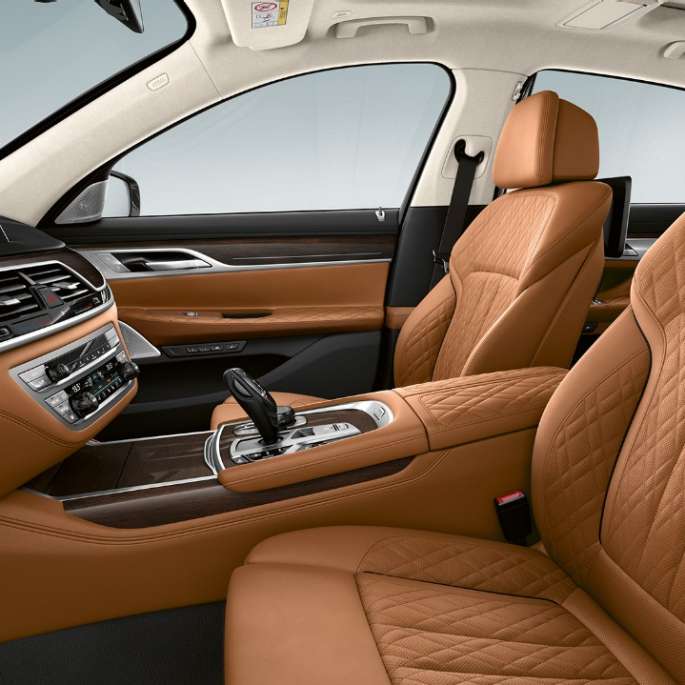 Dizajn BMW-a serije 7 Limuzina s opcijom Exterior Design Pure Excellence, kožne presvlake BMW serije 7 Limuzina s opcijom Exterior Design Pure Excellence, presvlake od Nappa kože